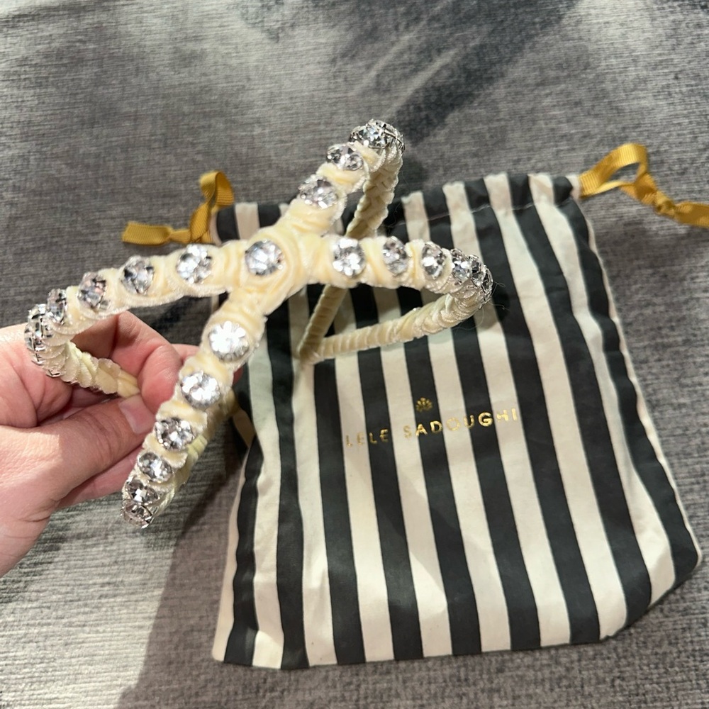 Lele Sadoughi Ivory Crystal Velvet Crossover Headband